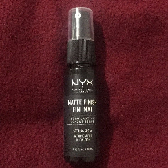 Elf and NYX Bundles. - Picture 4 of 5